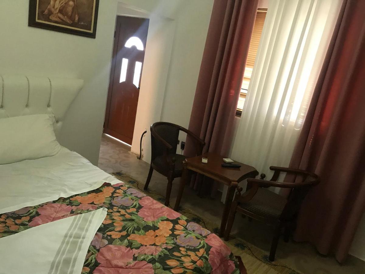 Panorama Rooms Elbasan Exterior photo